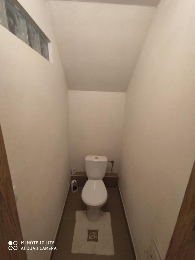 Apartman Lucky 5 Izbovy Rodinny Dom מראה חיצוני תמונה